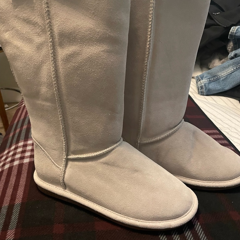 BearPaw boots ,womens 9